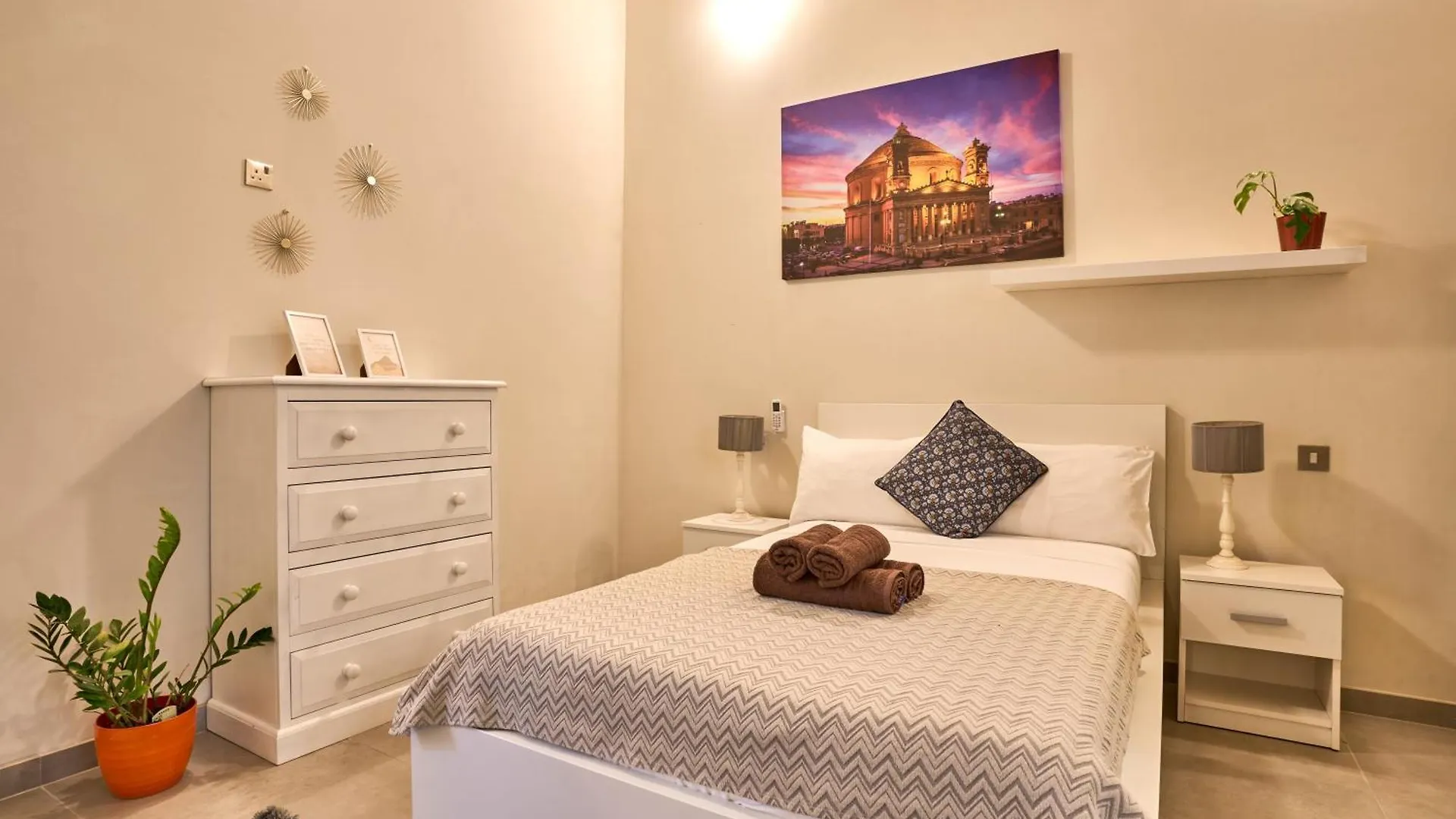12 -16 , Pacifiku Scicluna Birgu