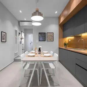 https://bonsai-apartment-the-luxury-suites.hotels-of-thessaloniki.com